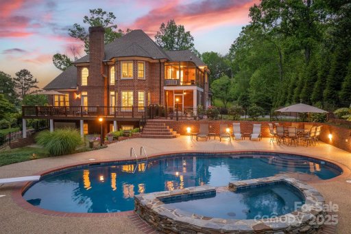 3113 Stoney Brook Drive