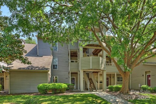 2533 Stockbridge Drive