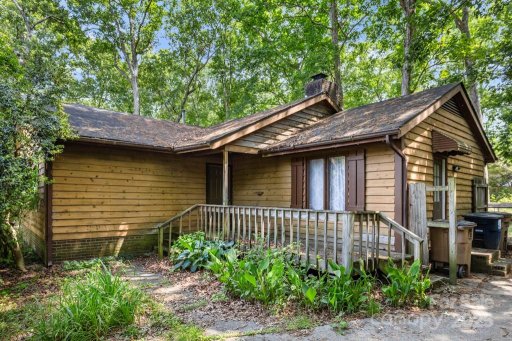 8007 Red Lantern Road