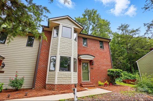 1035 Wexford Place