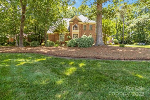 1520 Cureton Drive
