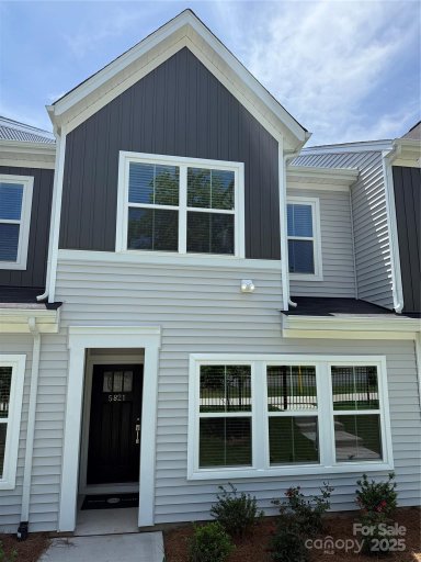 5821 Tuckaseegee Road