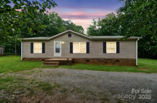 1245 Forest Ridge Road