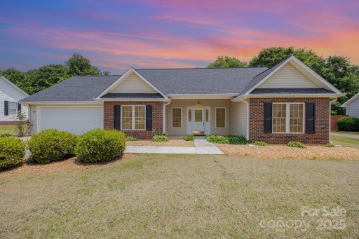 169 Charleston Ridge Drive