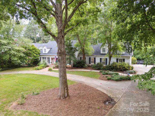 2032 Greenbrook Parkway