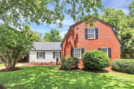 3909 Woodbriar Trail