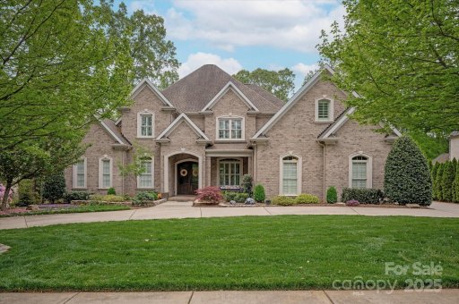 947 Wessington Manor Lane