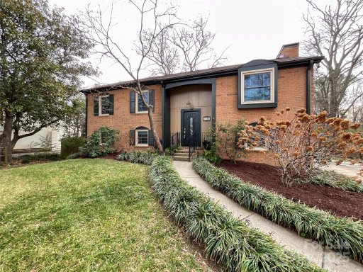 7109 Edgefield Court