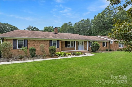 724 Catawba Circle