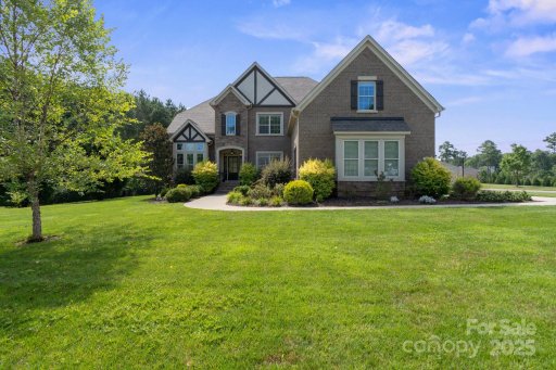 805 Hidden Pond Lane