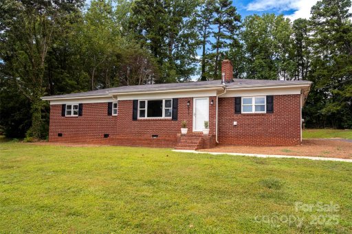 6517 Elmwood Circle