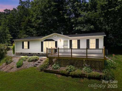 946 Turkey Pen Gap Road