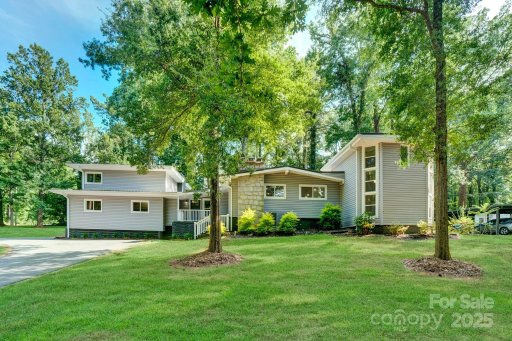 103 Forest Hills Drive