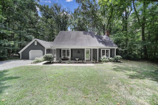 8217 Saddlehorse Lane