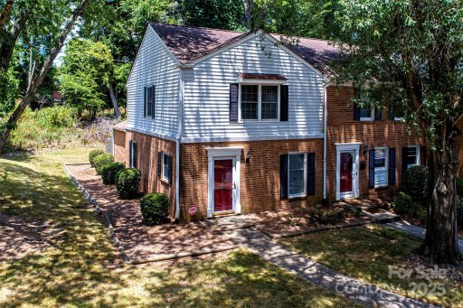 1809 Sabrina Court