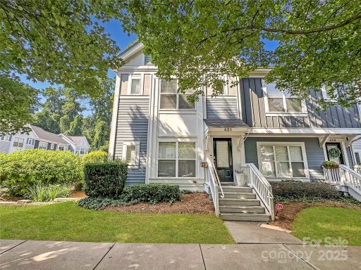 451 W Worthington Avenue