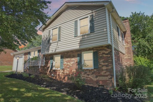1202 Candlewood Drive