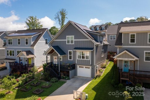 30 Greenwood Fields Drive