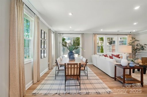 12105 Lavinia Lane