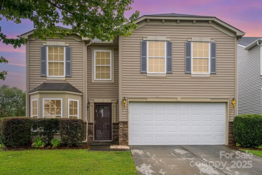 696 Bright Orchid Avenue