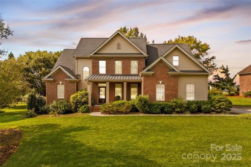 501 Muirfield Way