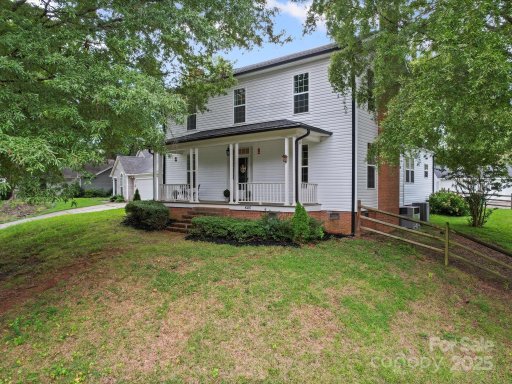 8407 Woodford Bridge Drive