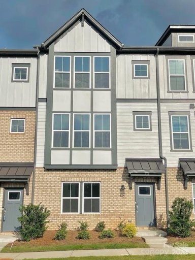 513 Annie Lowery Way 37