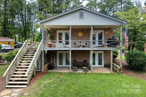 457 Emerald Shores Road