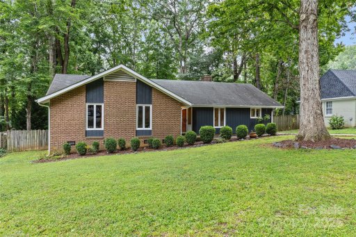 1001 Pinafore Drive