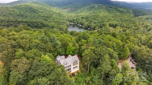363 Lakeside Drive