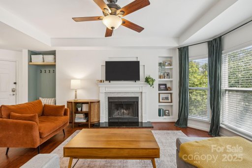 509 N Graham Street 3E