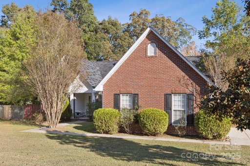 1604 Winthrop Lane