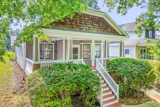 901 Woodruff Place
