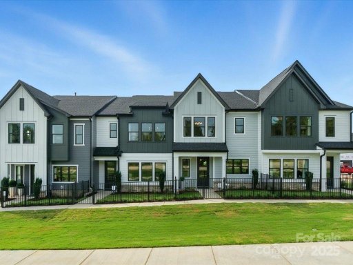 493 Nash Street