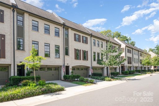 2934 Hillside Springs Drive