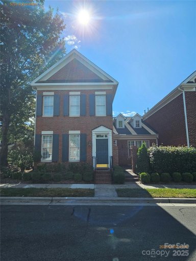 5232 Leonardslee Court