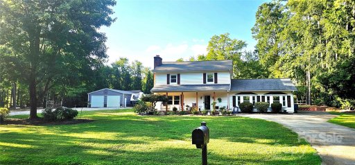 8804 Chinaberry Lane