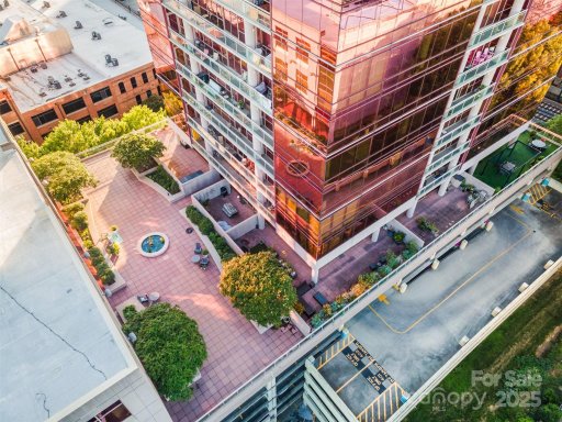 315 Arlington Avenue 506 & 507