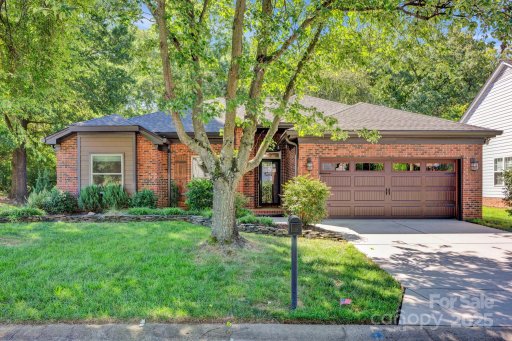 211 Southhaven Drive