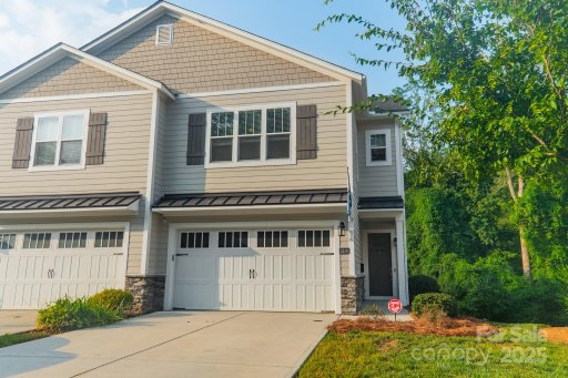 5230 Valley Stream Road