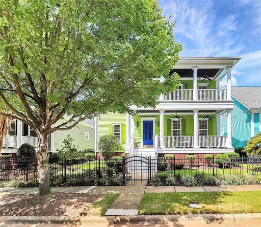 10010 Triple Oak Road