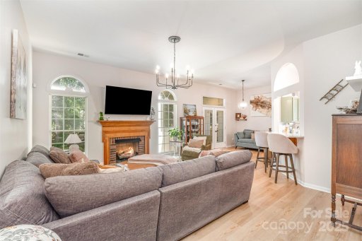 2632 Yarrow Road