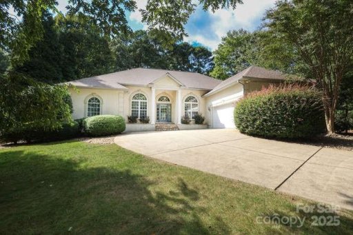 2587 Penngate Drive