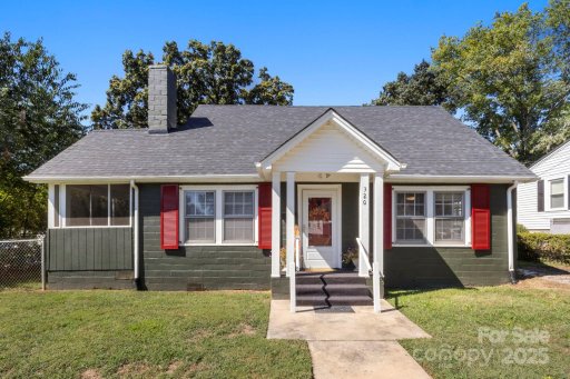 320 S Oakwood Drive