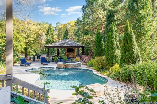 208 Pumpkin Seed Court