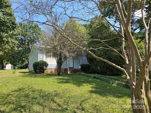 6003 Bridlewood Lane