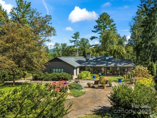 5 Busbee Road