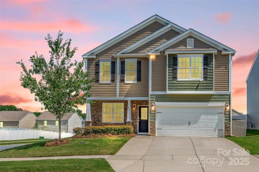 147 Kingsway Drive