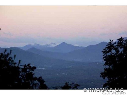 16 Rambling Ridge Road