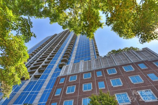 210 N Church Street 1707